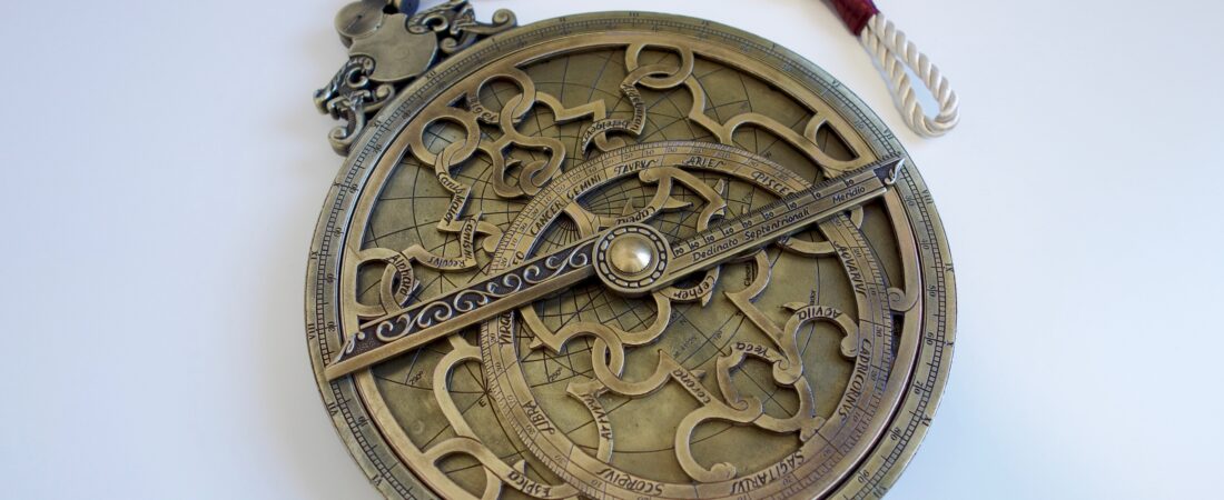 ASTROLOGY AS COGNITIVE TECHNOLOGY